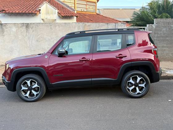 JEEP RENEGADE 2.0 16V TURBO DIESEL TRAILHAWK 4P 4X4 AUTOMÁTICO JEEP RENEGADE 2.0 16V TURBO DIESEL TRAILHAWK 4P 4X4 AUTOMÁTICO